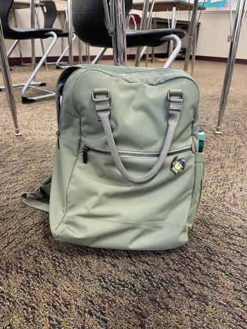 Few CHS Teachers Stopped Allowing Backpacks in Classrooms