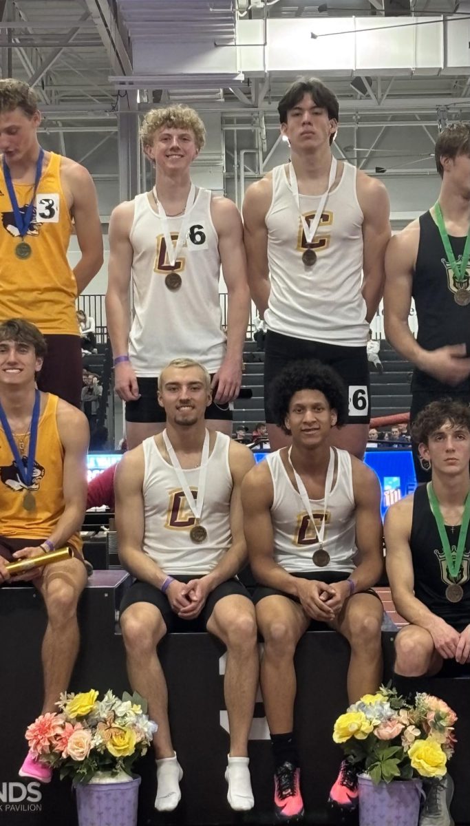 Vaughn, Wisniewski, Phillips and Raffin Set New School Record